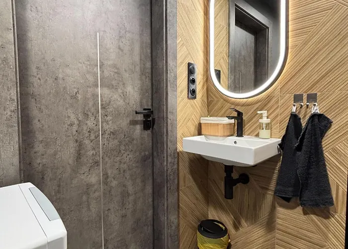 Modern Living At Loft *